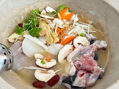 -姚记抚仙湖石锅鱼庄