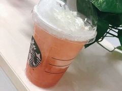 恋恋桃桃星冰乐-星巴克(花木plus乐坊店)