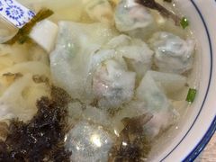 鲜肉小馄饨-景芳周大姐(国大城市广场店)