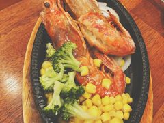 -玛格萝妮比萨屋(四平店)