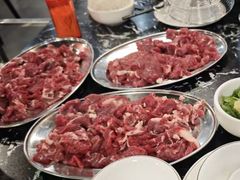 -牛一煲美食(江高店)