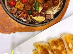 -凤凰园烤鸭店·唐山菜·传承花椒肉(老唐丰路店)