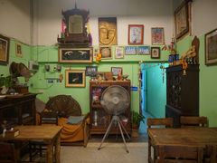 -Kat's Kitchen