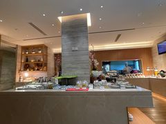 -上海虹桥君丽假日酒店(娄山关路地铁站店)