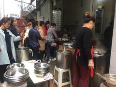 自助取餐区-蓉城西二道无名冒菜(西二道街店)