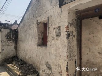 南大街西边一块的西南营，一整片都是参差不齐的小平房