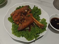 -民族手抓羊肉馆·滩羊手抓·烤全羊