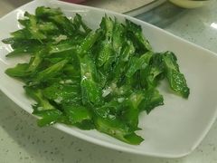 -墨脱石锅椰子鸡•香草鸭•东山羊(大东海店)