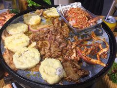 -么肆烤肉·中式自助·烤肉大排档(街道口季佳PAI店)