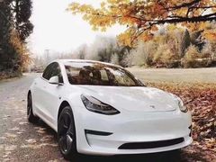-TESLA 特斯拉(上海太古汇体验店)