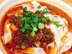 -雷祖芳老妈蹄花店