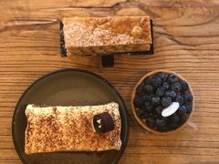 -Common Table · Brunch & Coffee