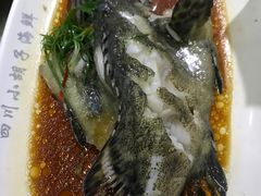 -四川小胡子海鲜(丁村万人海鲜广场店)