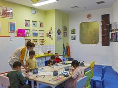 -KidsHome毅英宝贝家早教托育中心