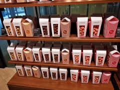 零售区-Laderach 莱德拉(上海环贸iapm店)