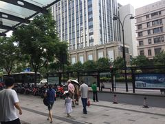 -浙江大学医学院附属口腔医院湖滨（延安）院区