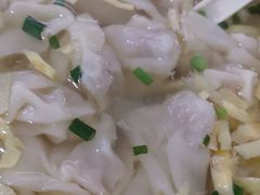 -黄阿姨锅贴大王(万航渡路店)