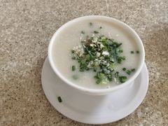 猪干粥-河记肠粉店