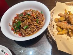 -味上湘菜馆(岳麓山店)