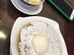 莲子双皮奶-仁信老铺甜品(北京路店)