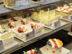 -85度C(生甜甜圈研究工坊·上海平凉店)