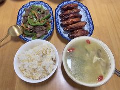 -爱月宝月嫂·育儿嫂(哈尔滨总店)