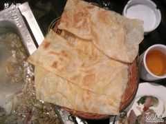 飞饼，菠萝味的-陈三娃泡姜鸡(太白北路店)