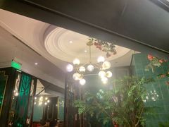 -新白鹿餐厅(爱琴海购物中心店)