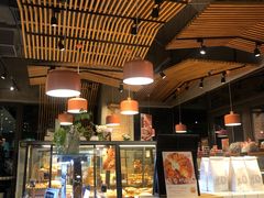 -Dough&Joe团憩(瑞虹天地月亮湾店)