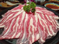 -老牌坊云南鱼豆花火锅(爱建店)