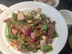 -小菜园新徽菜(青岛市南万象城店)