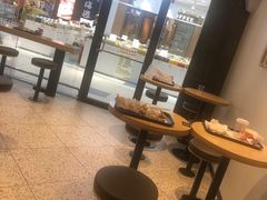 -肯德基(春申店)