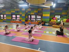 -宾果蒙特梭利托育儿童之家幼儿园(爱琴海店)