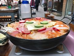 -炙韩料理·部队锅专门店