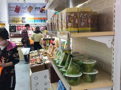 -来伊份(龙之梦长宁店)
