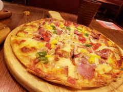 -玛格萝妮比萨屋(陆家浜路店)