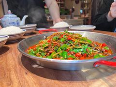 -泥糊破店小酒馆·团建聚餐(南京西路店)