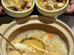 -蝴蝶里·粤菜·点心(滨江龙湖店)