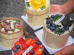 -顶东面包花园·生日蛋糕(世博店)