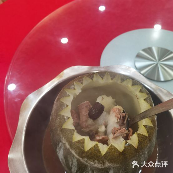 宏图酒楼