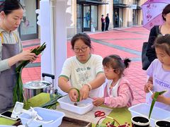 -百联奥特莱斯广场(南京店)