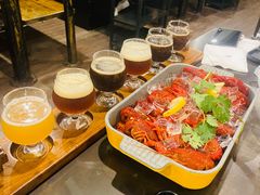 -麦凯伦烧烤·精酿超级工厂店(金桥总店)