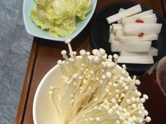 -沸炉重庆老火锅(军事博物馆店)