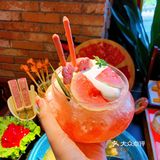 小龙虾+啤酒🍺+甜品冰沙🍧+火锅🍲组合=吼堂