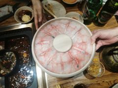 -吴氏老牌坊云南鱼豆花火锅店(通江街店)