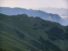 -灵山