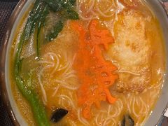 -孔雀裡融合餐厅