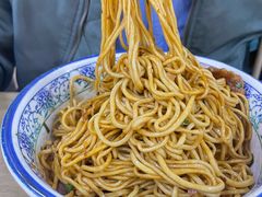 -钢阳酸菜红烧牛肉面(季乐路店)