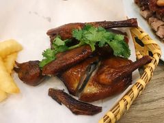 红烧乳鸽-茶港·点心·啫啫煲(范湖万达广场店)