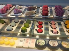 -F小姐甜品店(威海路店)